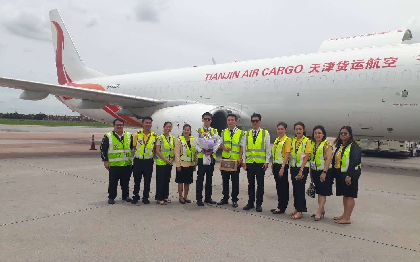 Tianjin Air Cargo Celelbrated inaugural flight ZhengZhou-Bangkok