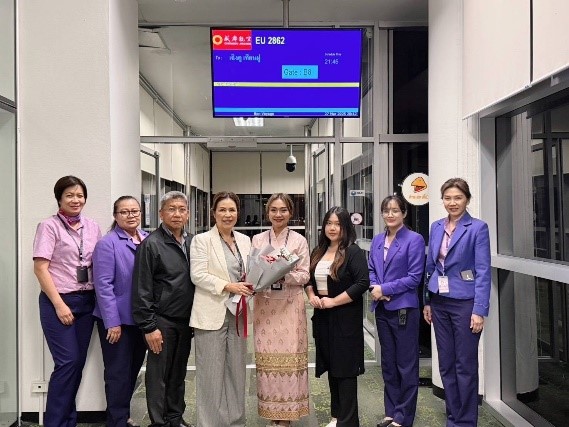 Chengdu Airlines Celebrating its Inaugural Flight at Chiang Mai International Airport (CNX)