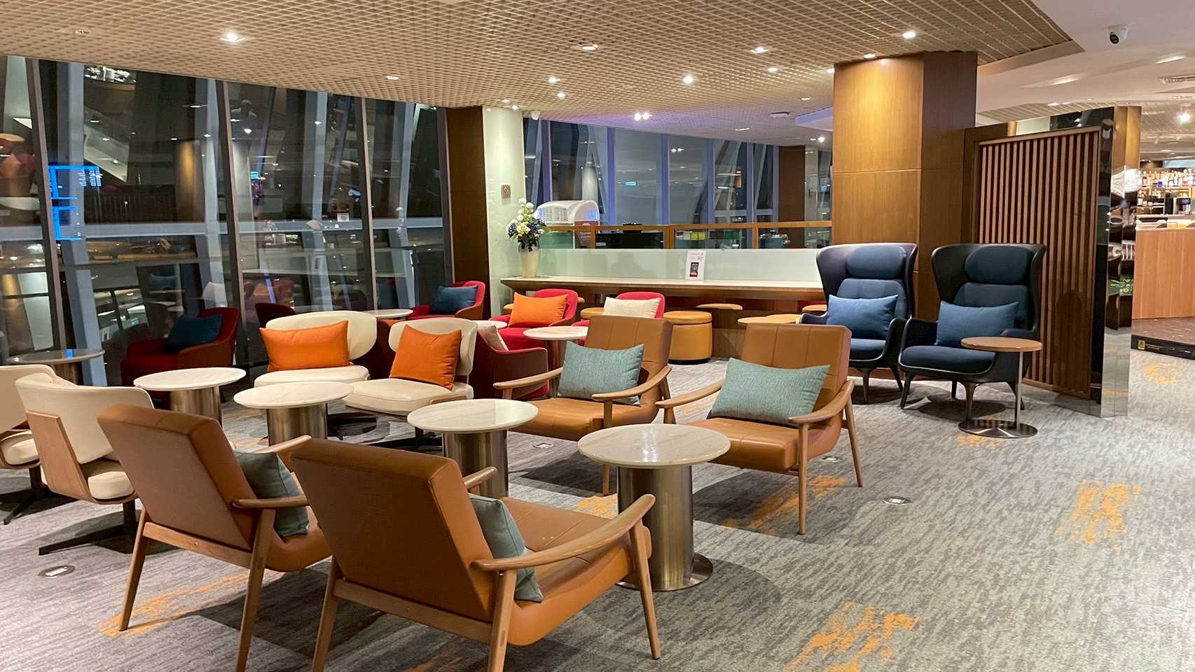 Commercial Lounge Services
