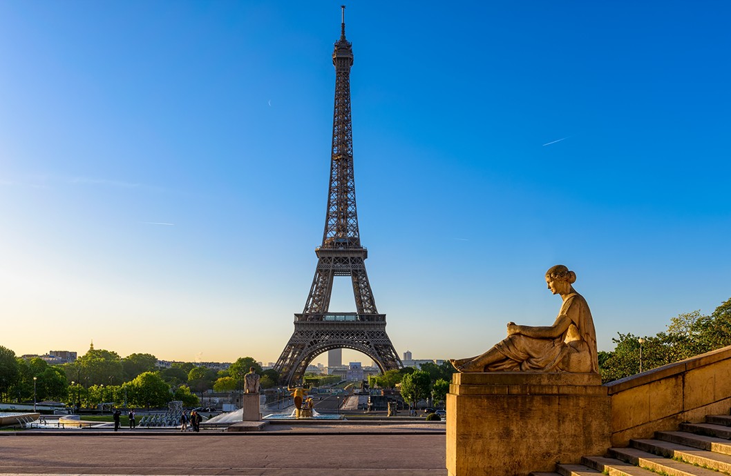 PARIS