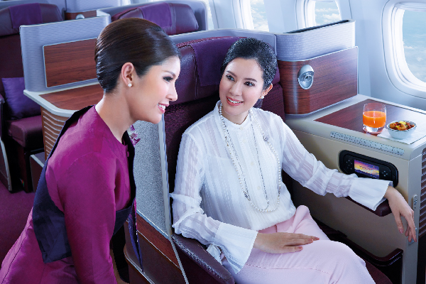 Exklusive Royal Silk Class Angebote nach Bangkok